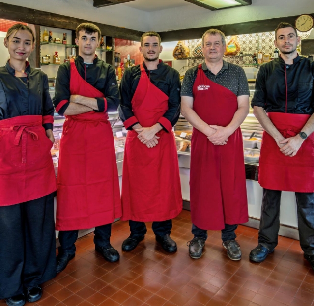 Maison Cueff Boucherie Traiteur Morlaix Notre Boucherie Et Traiteur